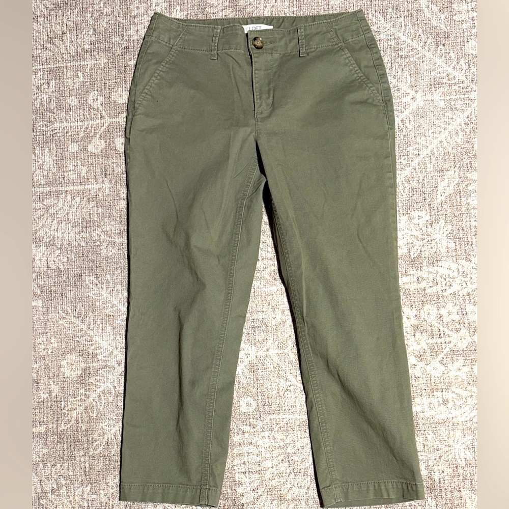 LOFT Petite Monroe Ankle Length Slim Fit Chino/ Size 2P